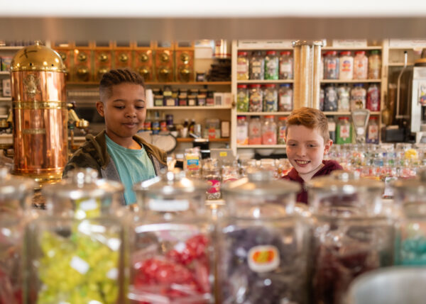 2022_Clayburn-Candy-Store_Tourism-Abbotsford-3